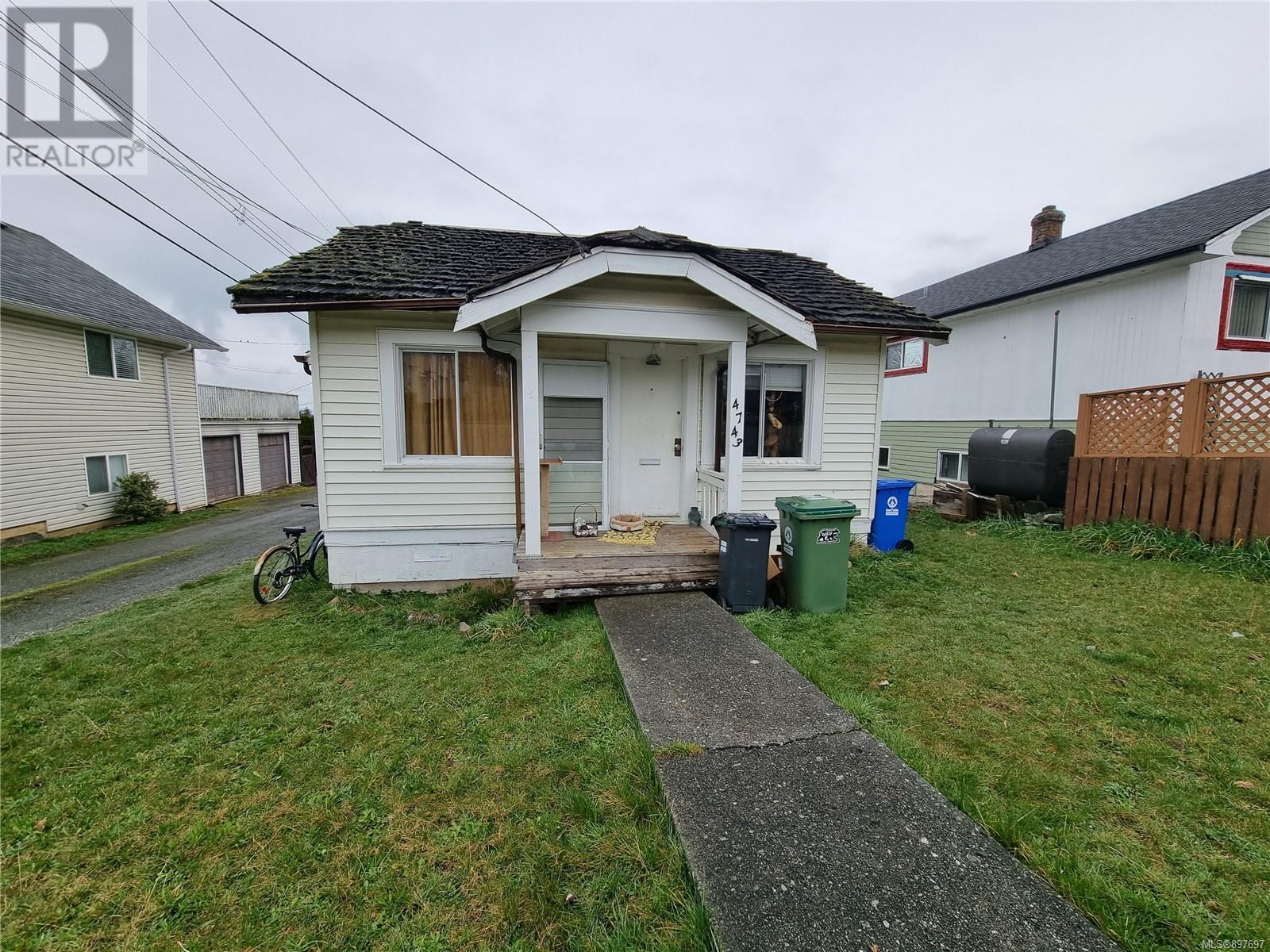 4743 Athol Street, Port Alberni, BC, V9Y 3E2
