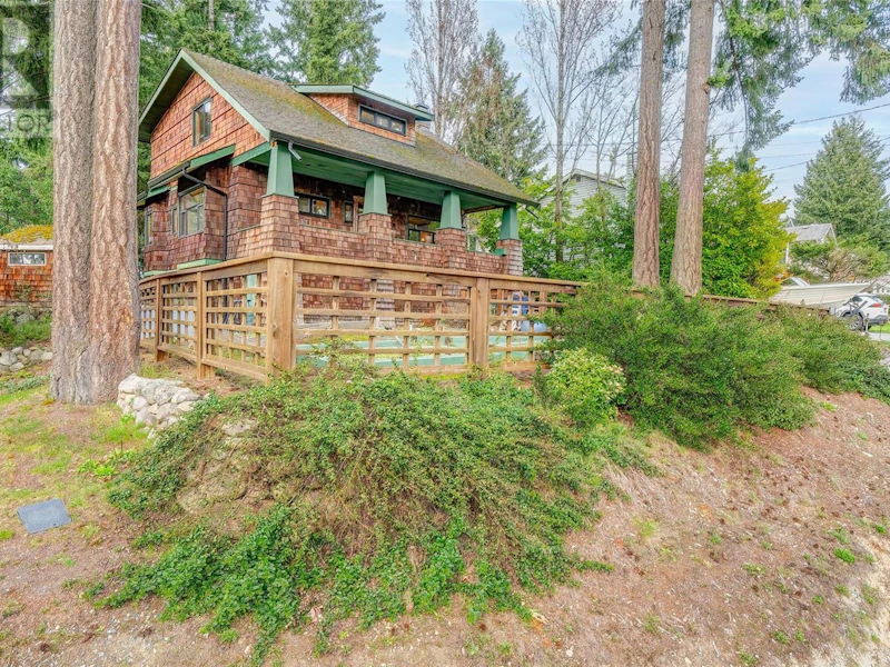5430 Dunster Road, Nanaimo BC V9T 4M8