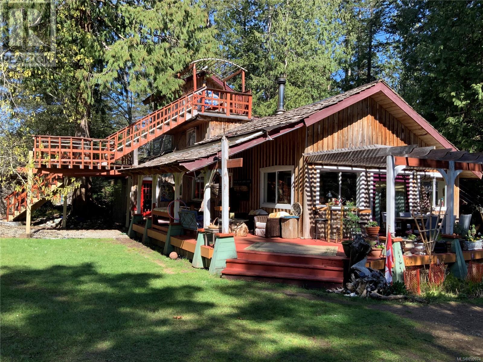 3380 Gunpowder Trail, Hornby Island, BC, V0R 1Z0