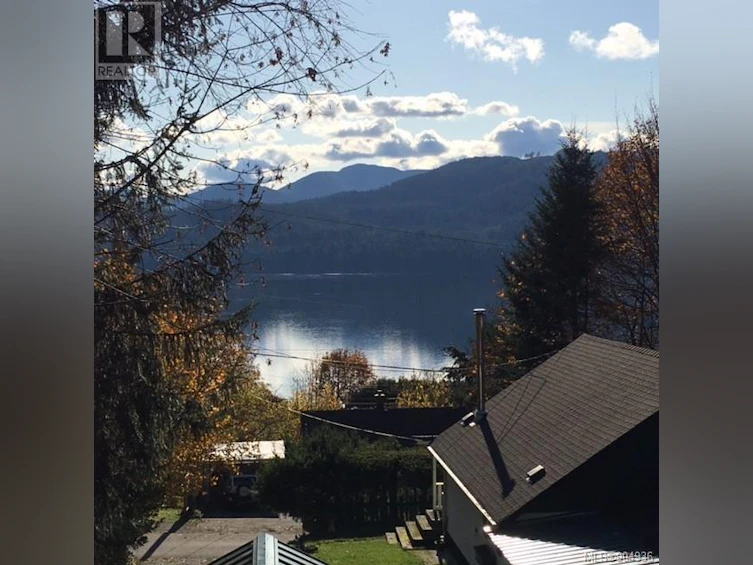 10579 Cypress Road, Youbou, BC, V0R 3E1