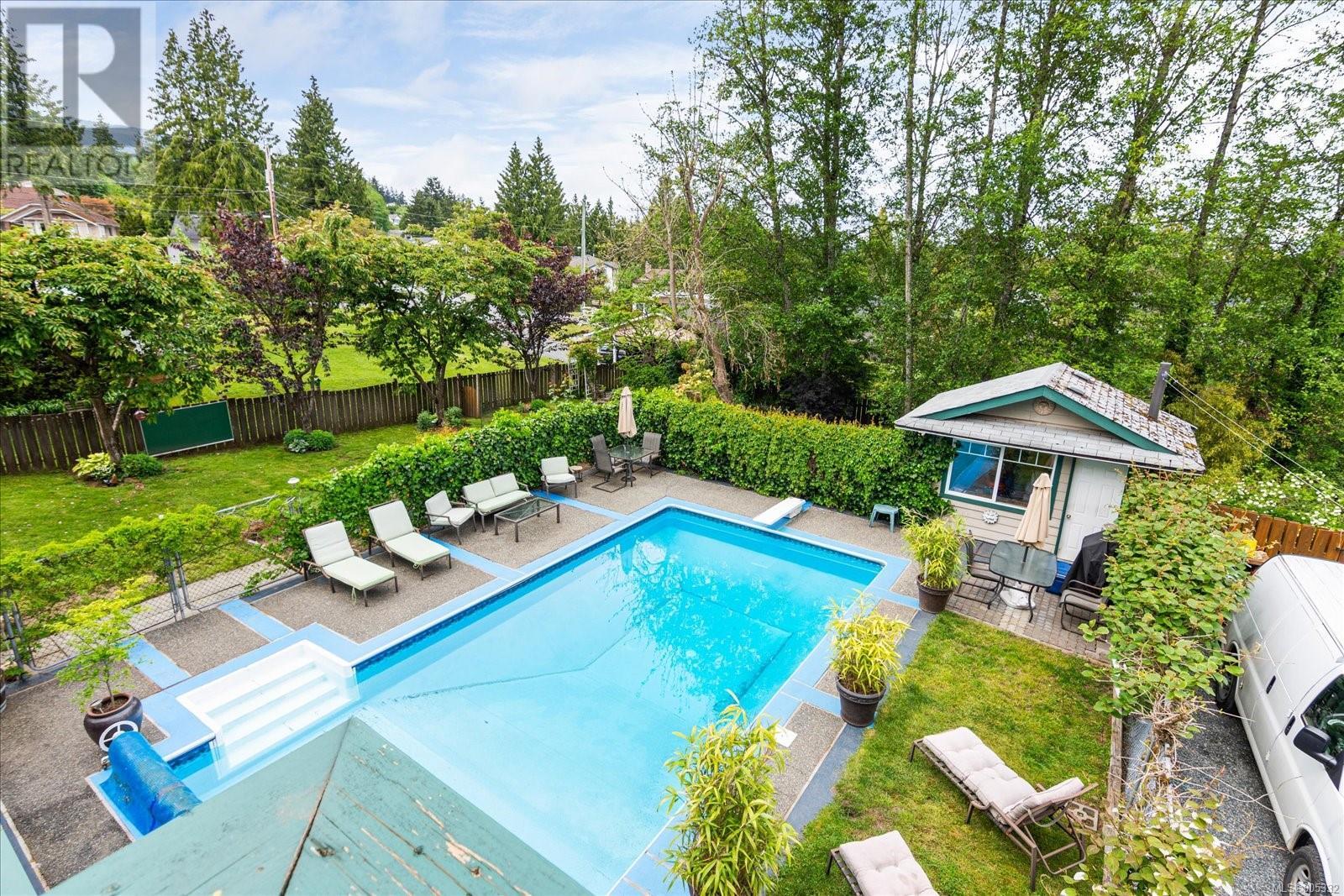 283 Westwood Road, Nanaimo, BC, V9R 5K3