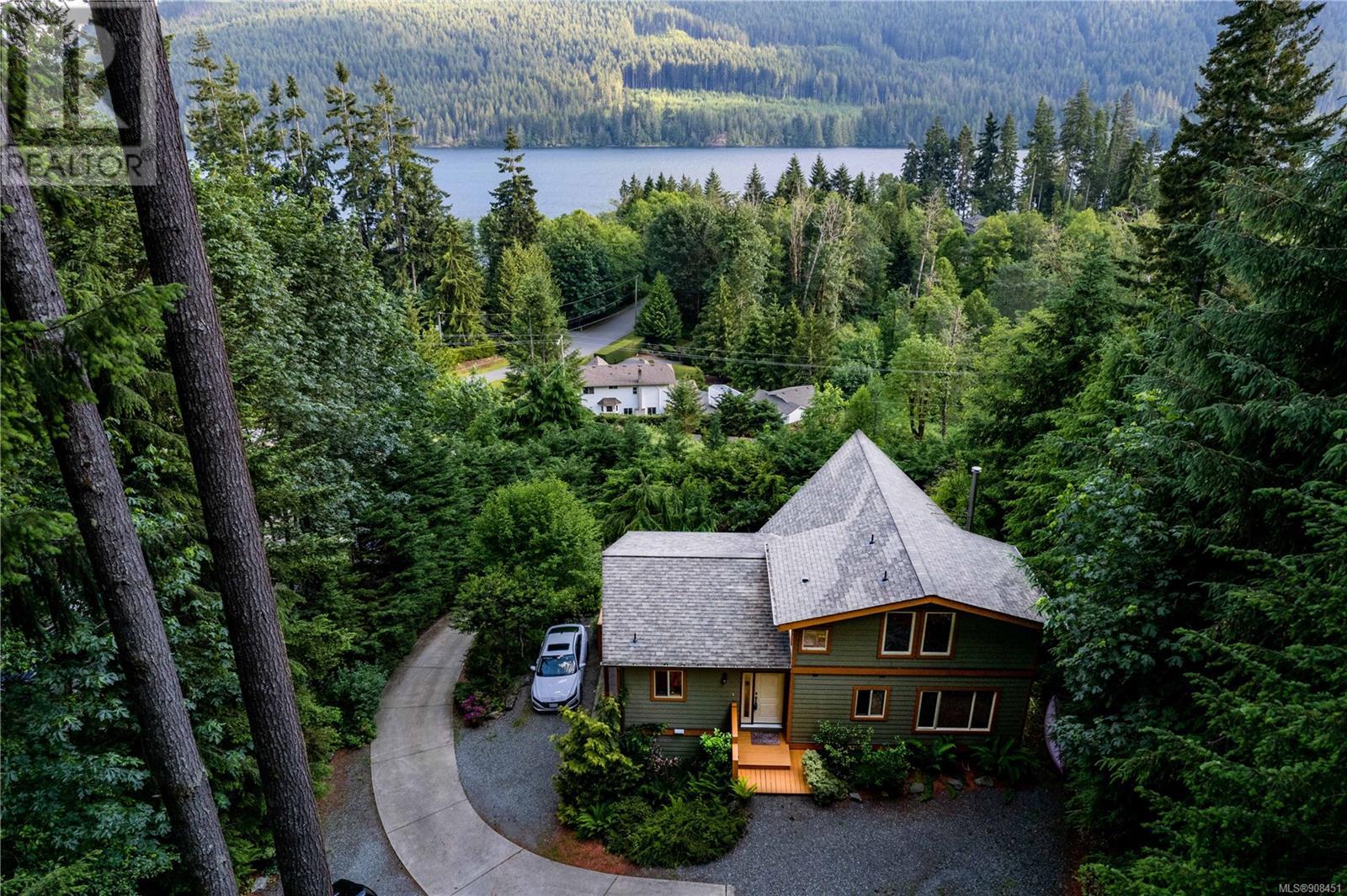 9731 Youbou Road, Youbou, BC, V0R 3E1