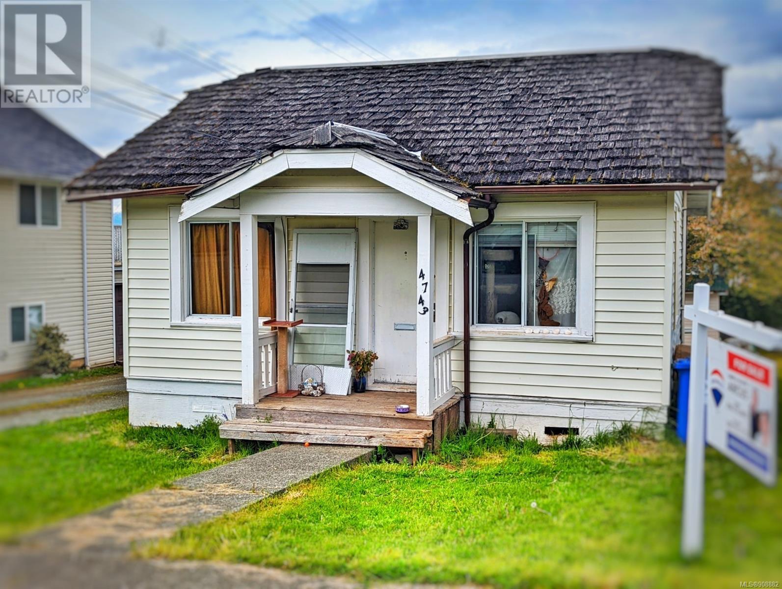 4743 Athol Street, Port Alberni, BC, V9Y 3E2