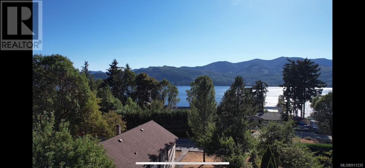 10661 Youbou Road, Youbou, BC, V0R 3E1