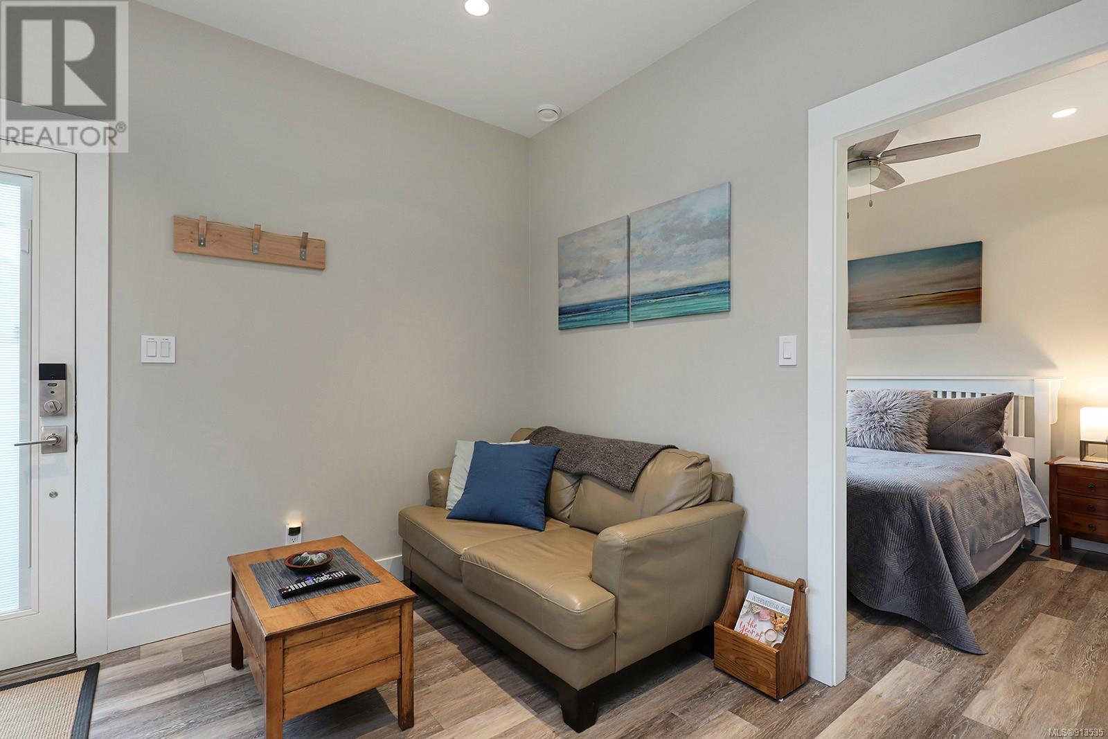S-3944 Island Highway, Courtenay, BC, V0R 2V0 - 40