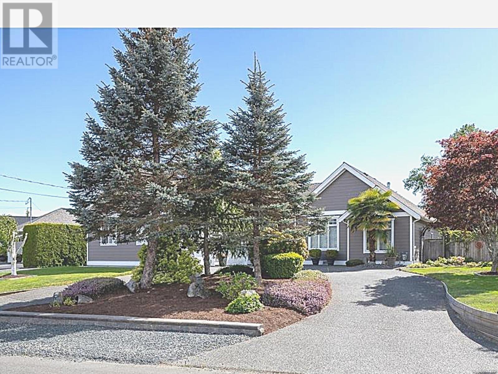 544 Hawthorne Rise, French Creek, BC, V9P 2K3