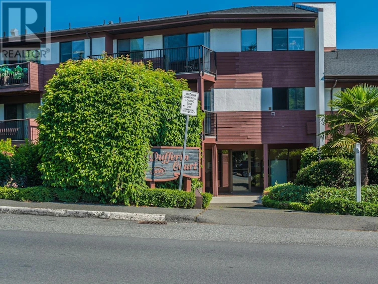 104-1600 Dufferin Crescent, Nanaimo, BC, V9S 5N2
