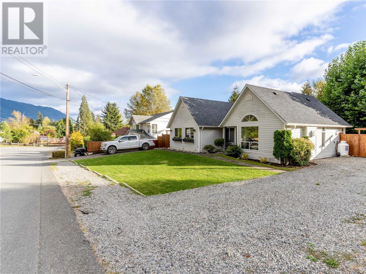 108 River Road, Lake Cowichan, BC, V0R 2G0