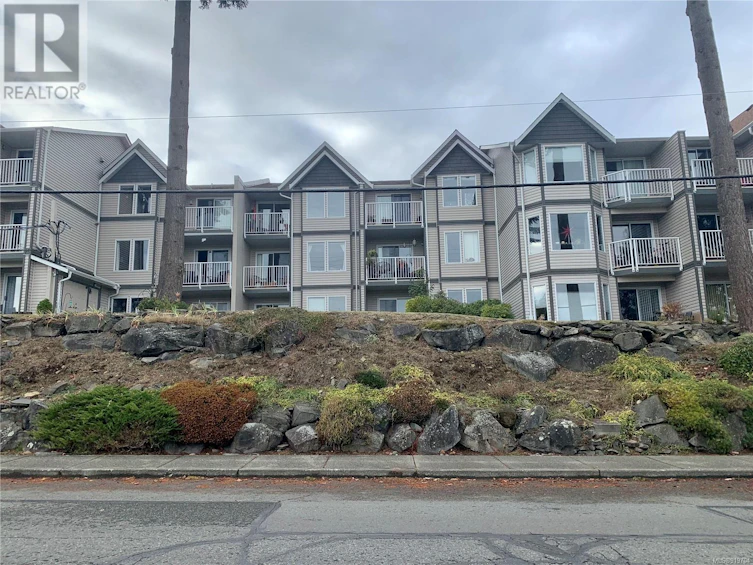 205-9916 Daniel Street, Chemainus, BC, V0R 1K1