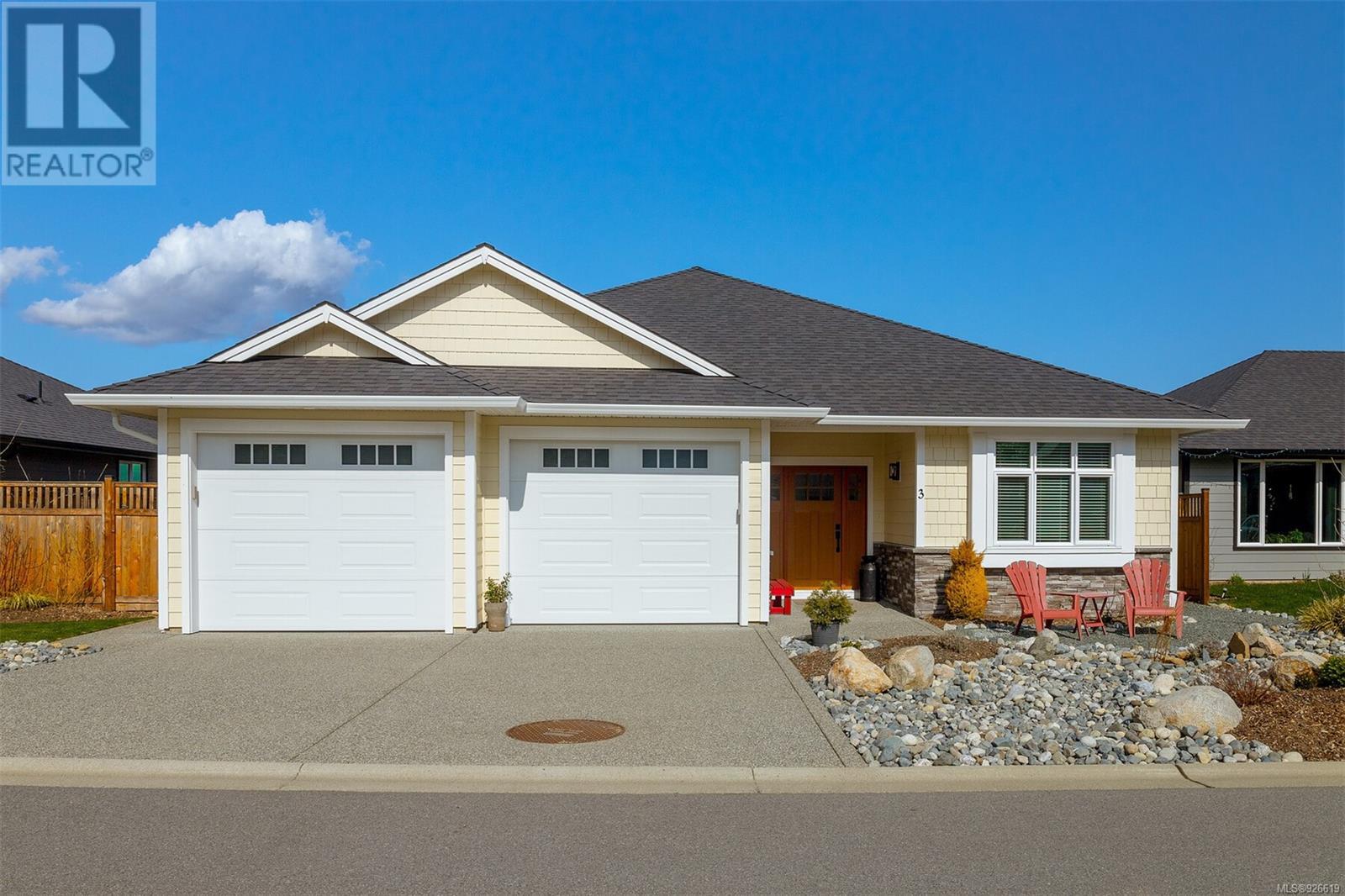 3720 Russell Road, Ladysmith, BC, House For Sale REW