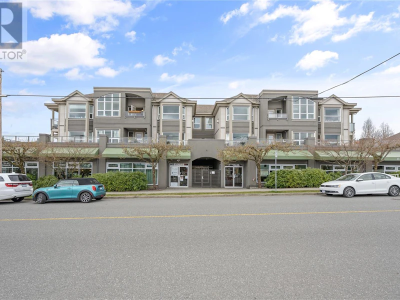 203 - 327 Prideaux Street, Nanaimo BC V9R 2N4