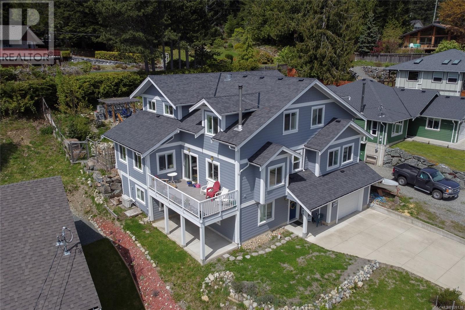271 Castley Heights, Lake Cowichan, BC, V0R 2G0