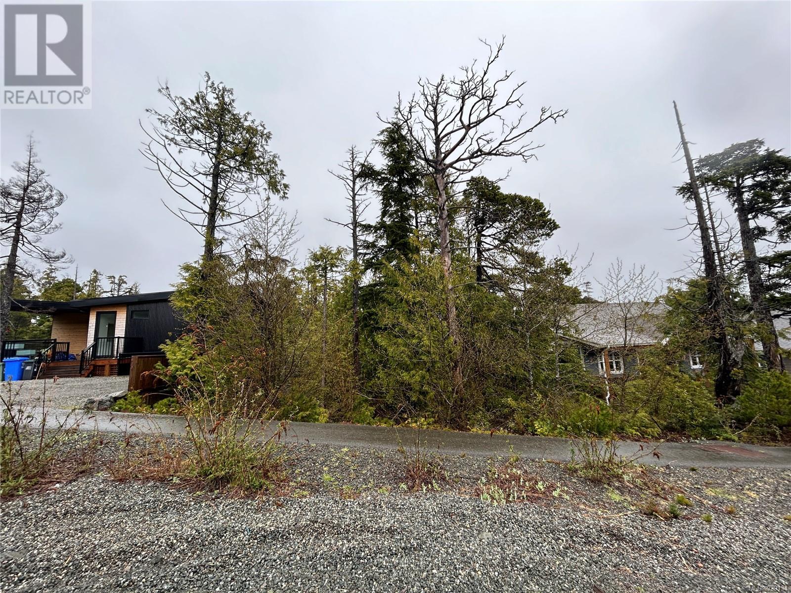 843 Lorne White Place, Ucluelet, BC, V0R 3A0