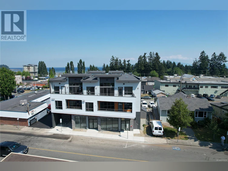 201-113 E Hirst Avenue, Parksville, BC, V9P 1K3