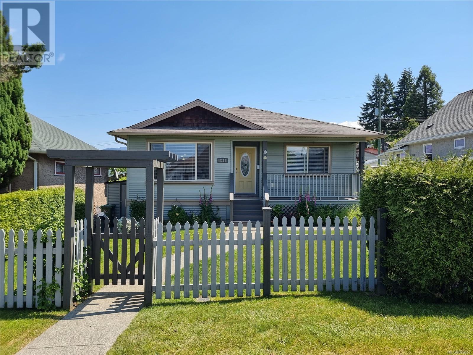 3219 6th Avenue, Port Alberni, BC, V9Y 4L1