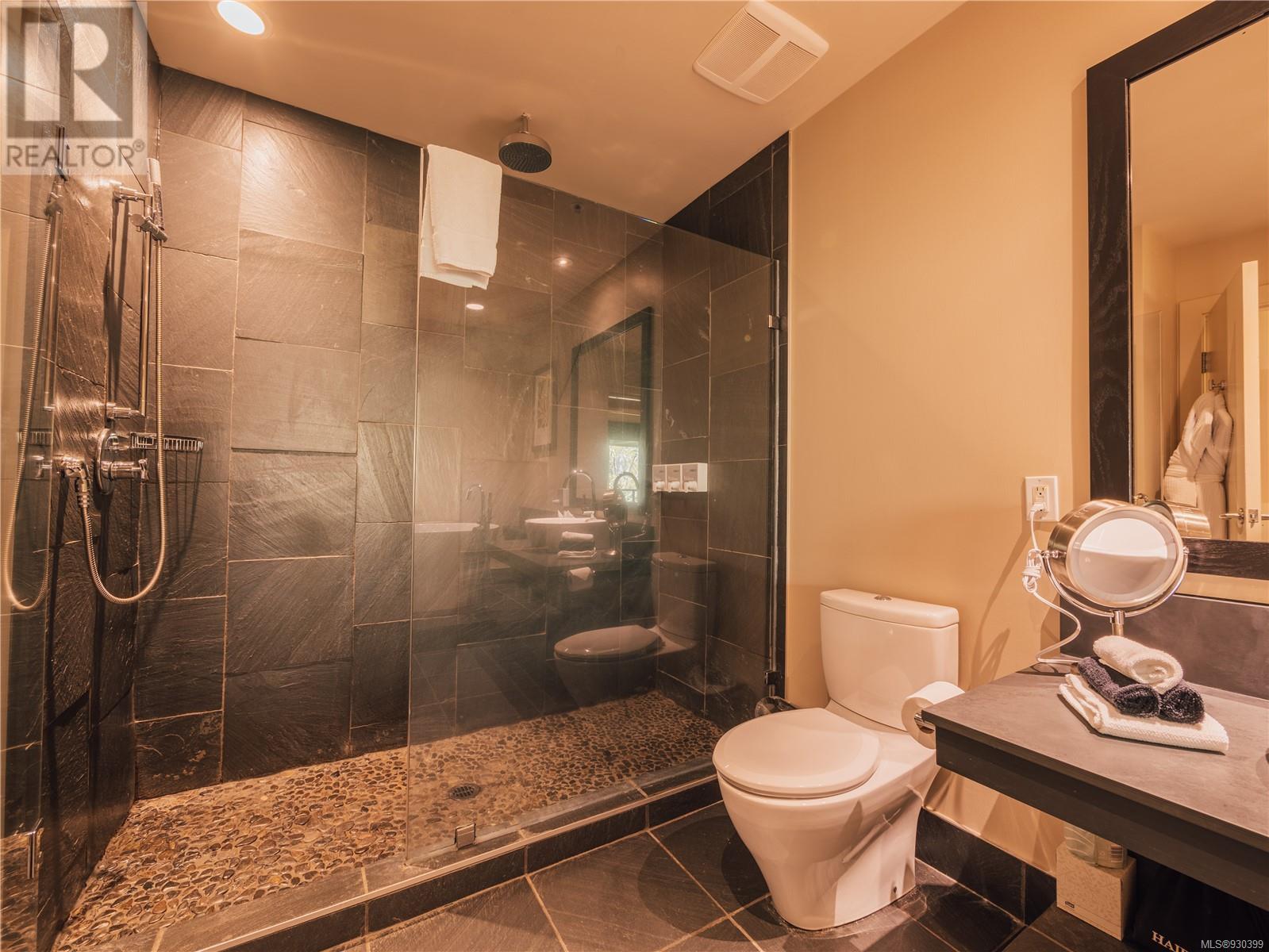 424-596 Marine Drive, Ucluelet, BC, V0R 3A0 - 4