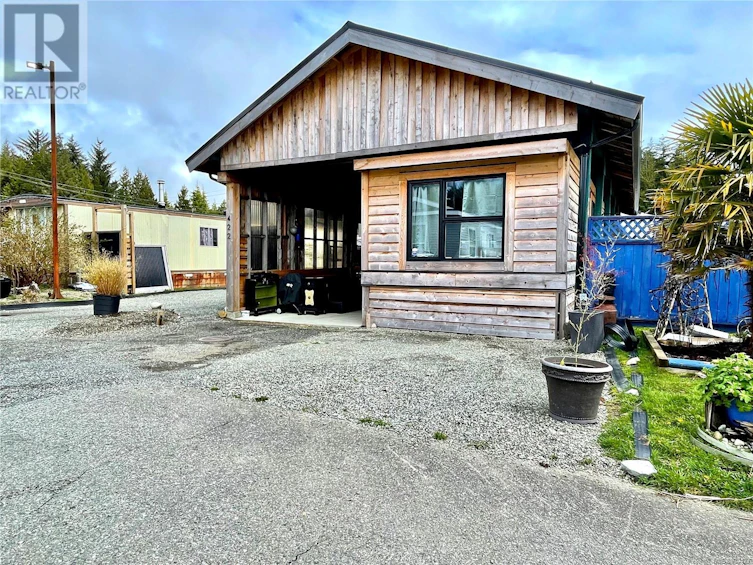 422 Humpback Place, Ucluelet, BC, V0R 3A0