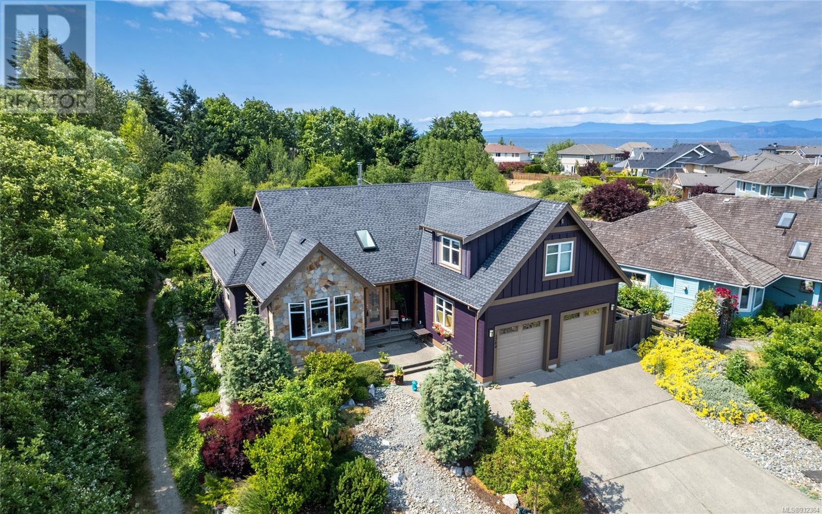 1784 Admiral Tryon Boulevard, French Creek, BC, V9P 2V2