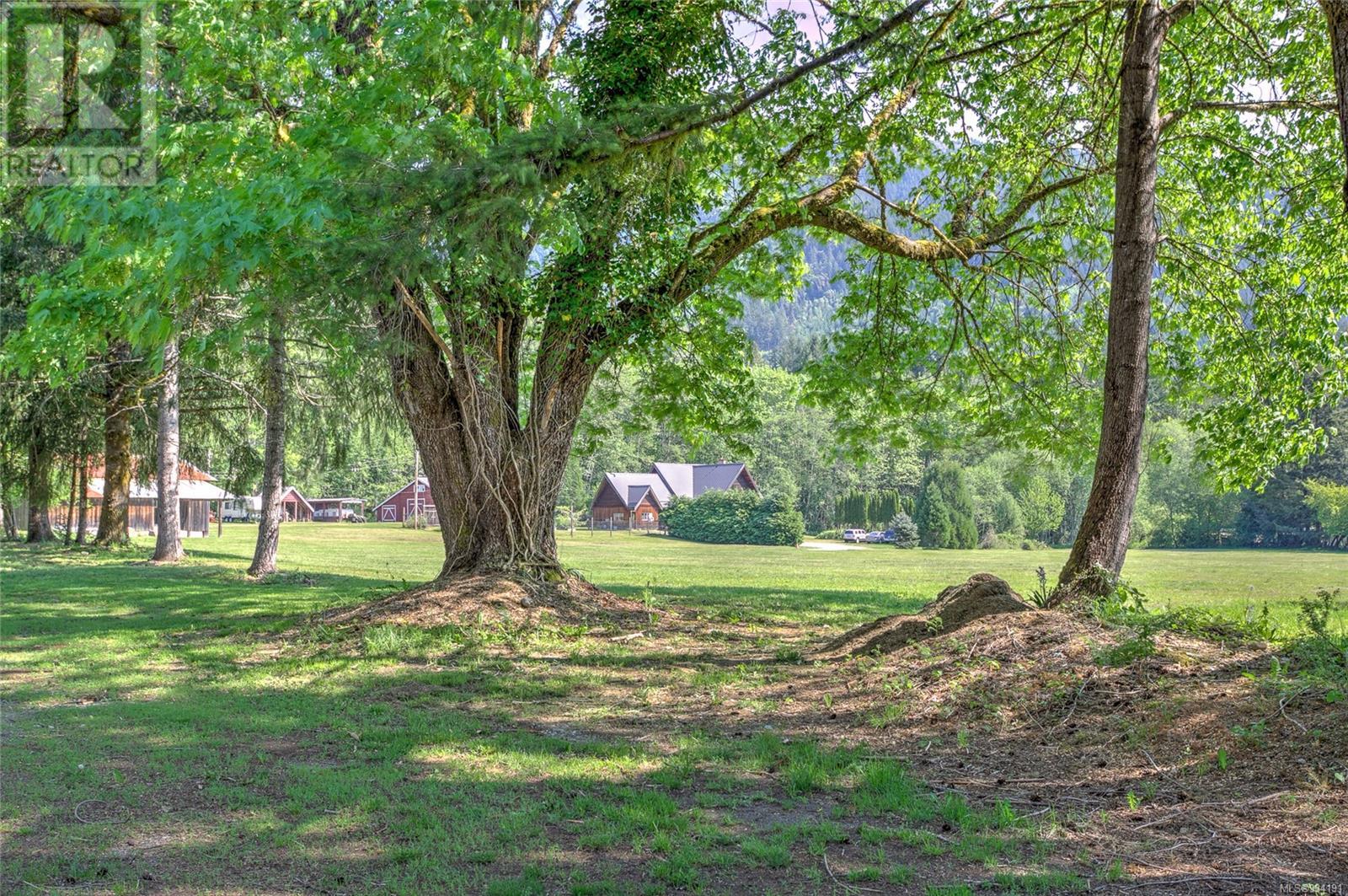 8035 Greendale Road, Lake Cowichan, BC, V0R 2G0