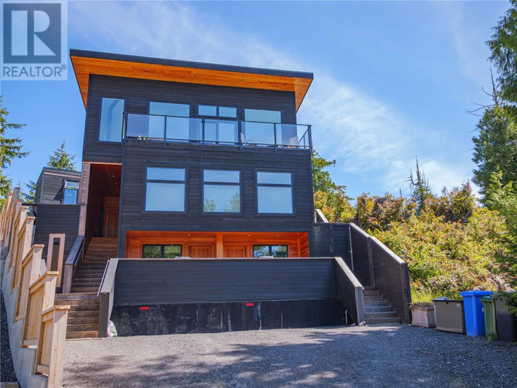 1165 Coral Way, Ucluelet, BC, V0R 3A0