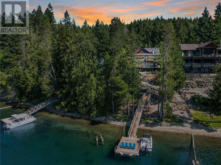8908 Palmer Way, Lake Cowichan, BC, V0R 2G0