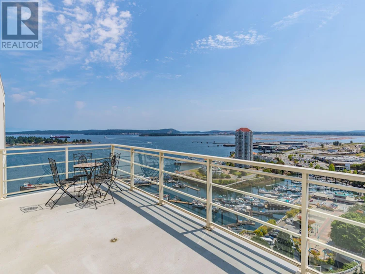 1802-38 Front Street, Nanaimo, BC, V9R 5H7
