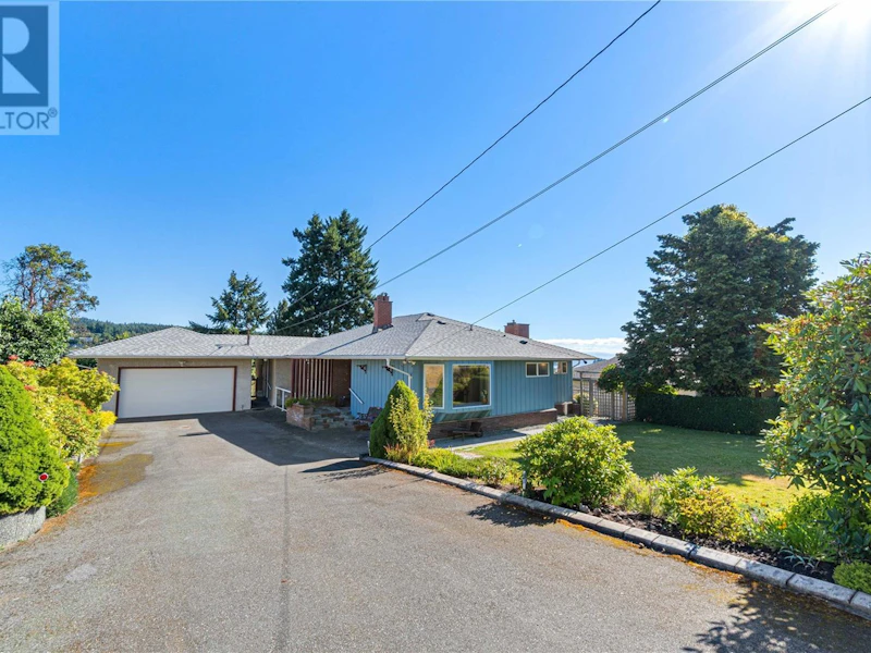 2560 Lynburn Crescent, Nanaimo BC V9S 3T4
