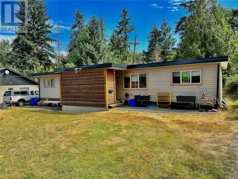 5654 Metral Drive, Nanaimo BC V9T 2L3