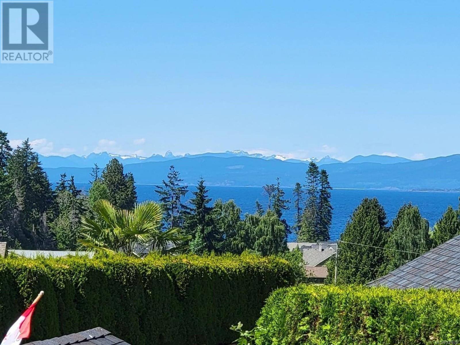 857 Fairways Drive, Qualicum Beach, BC, V9K 1G1