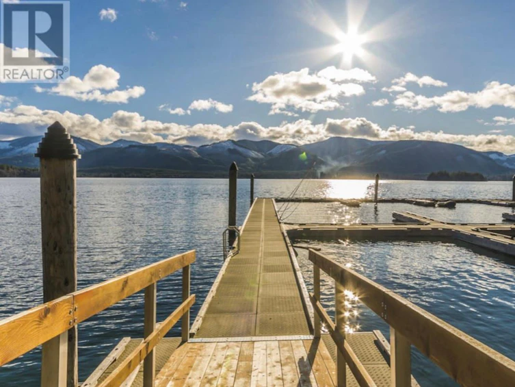 7509 Cottage Way, Lake Cowichan, BC, V0R 2G1