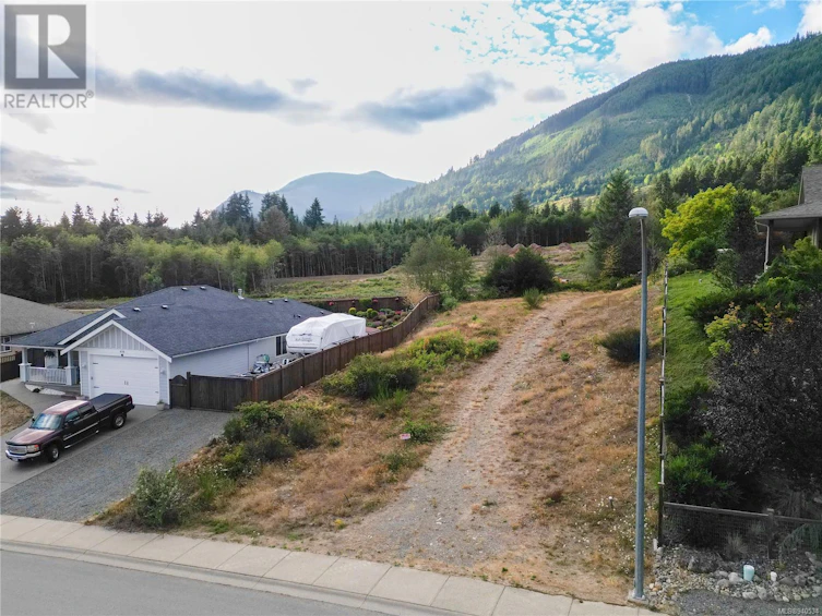 464 Mountain View Drive, Lake Cowichan, BC, V0R 2G1
