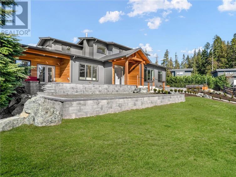7337 Lakefront Place, Lake Cowichan, BC, V0R 2G1