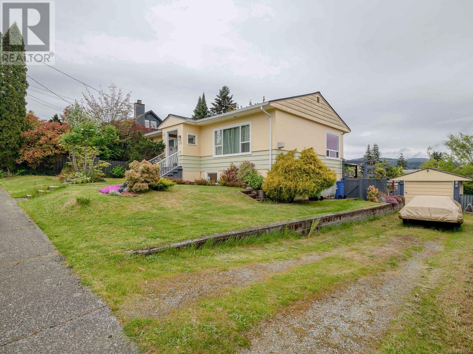 3058 12th Avenue, Port Alberni, BC, V9Y 2T1 - 2