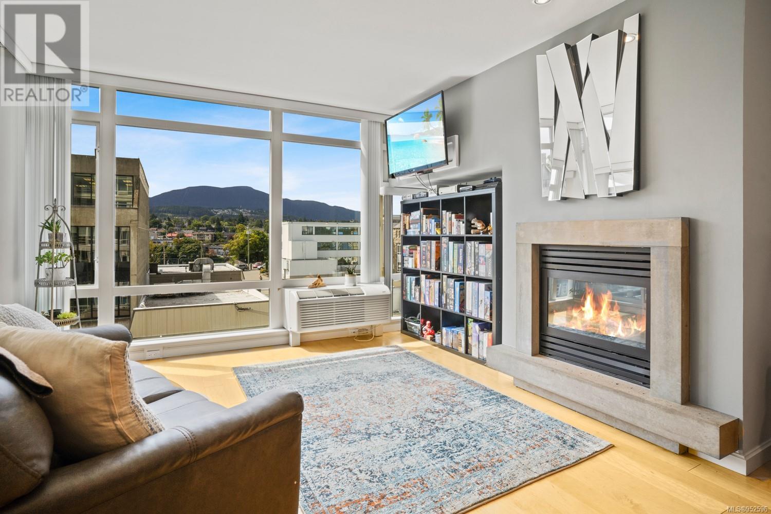 504-38 Front Street, Nanaimo, BC, V9R 0B8 - 3