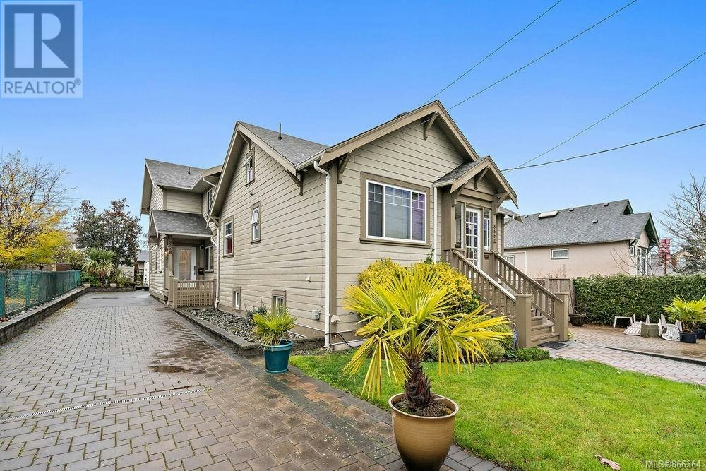 b-866 Old Esquimalt Road, Esquimalt, BC, V9A 4X2
