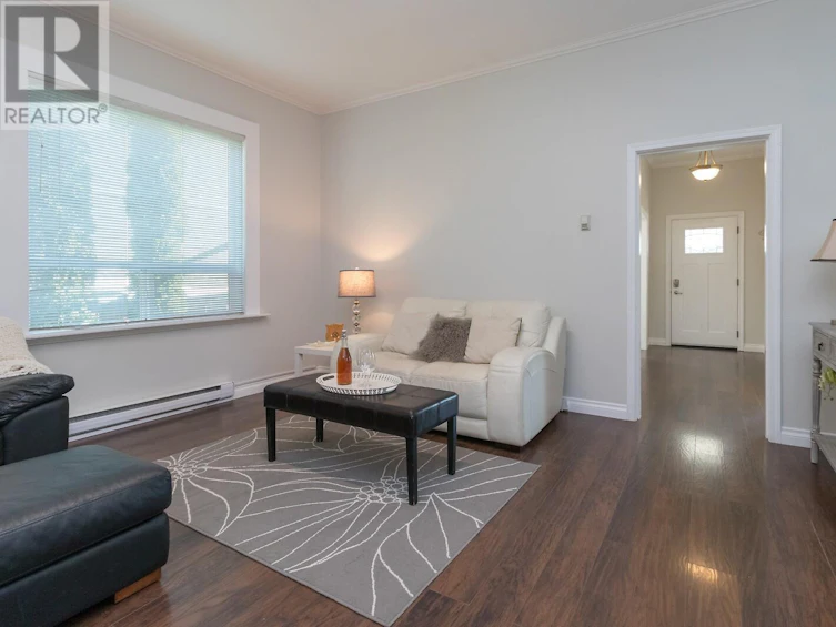 524 Constance Avenue, Esquimalt, BC, V9A 6N4