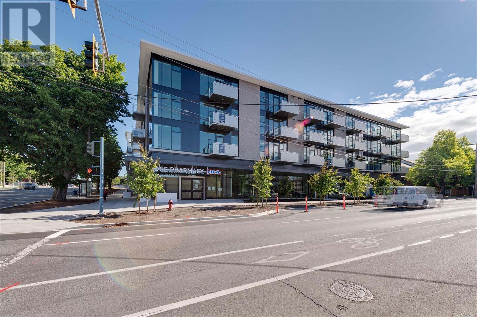 S304-1411 Cook, Victoria, BC, V8V 3P9
