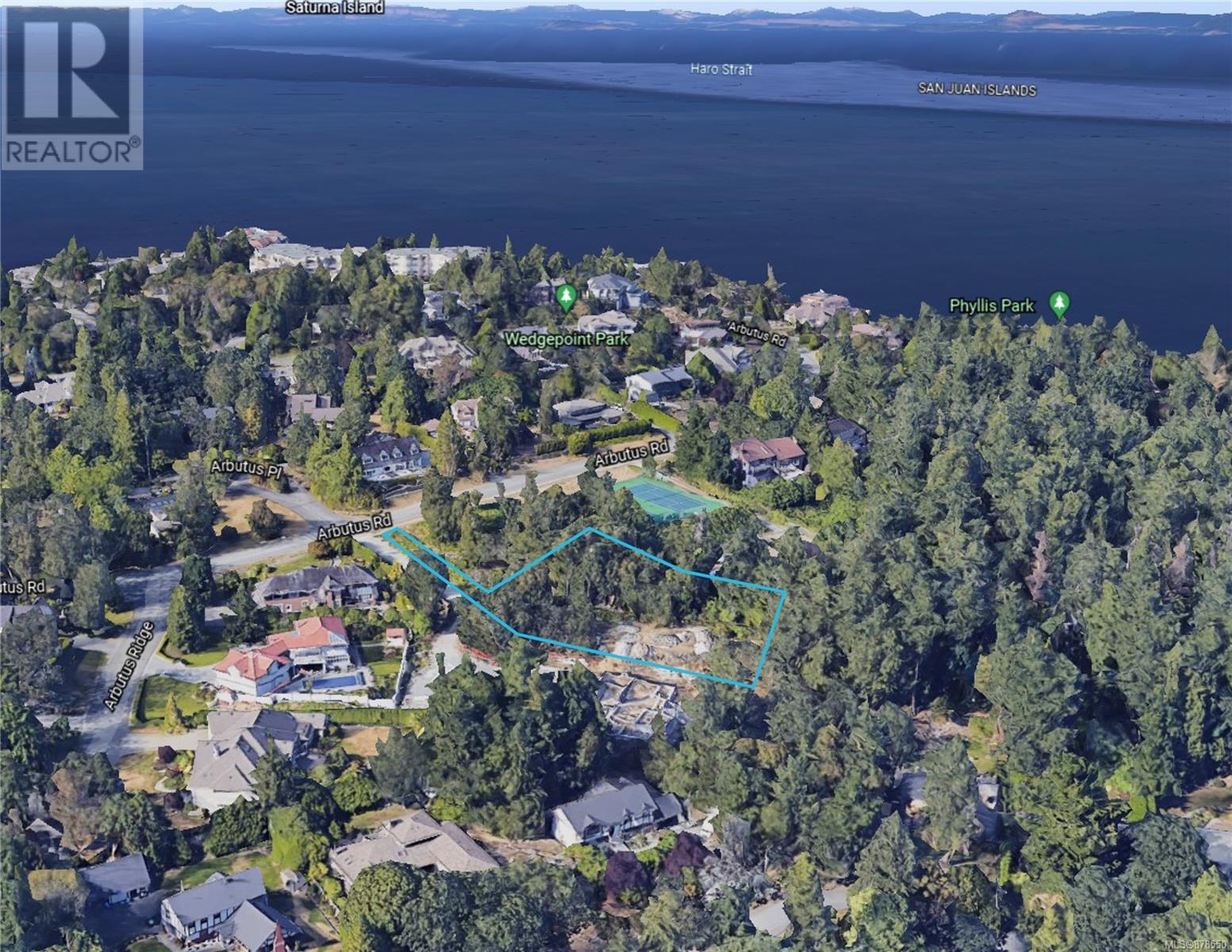 2789 Arbutus Road, Saanich, BC, V8N 5X6