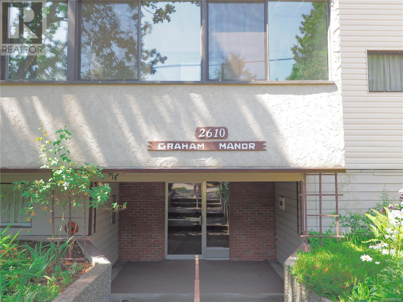 301 - 2610 Graham Street, Victoria BC V8T 3Y9