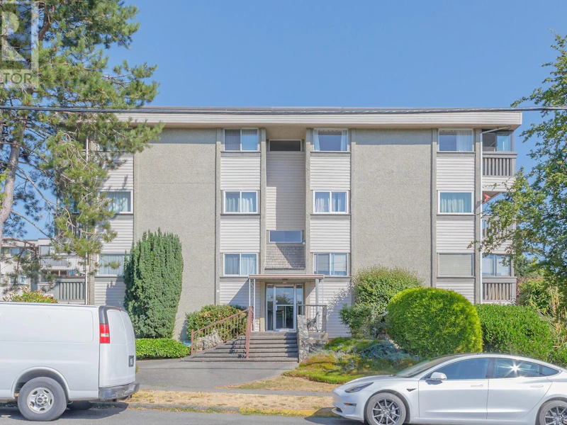 311 - 1525 Hillside Avenue, Victoria BC V8T 2C1