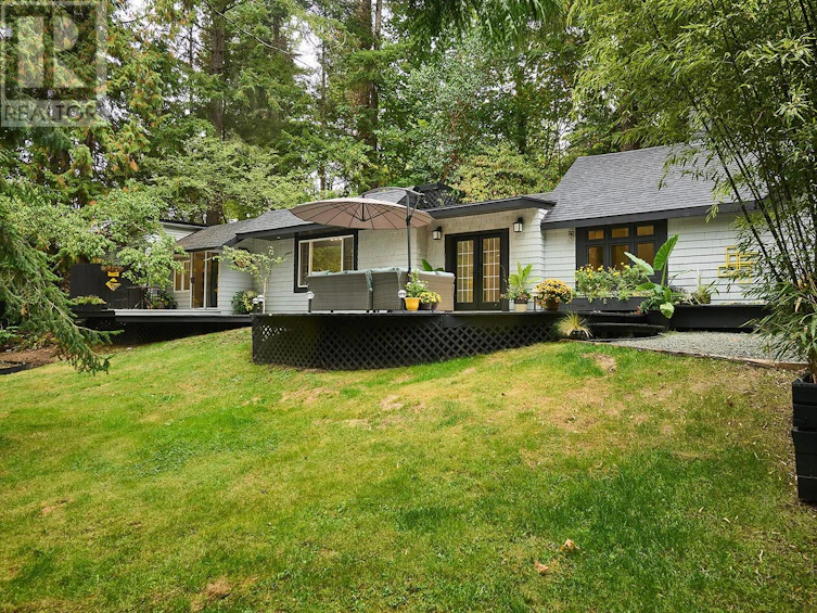 558 Birch Road, North Saanich, BC, V8L 5S2