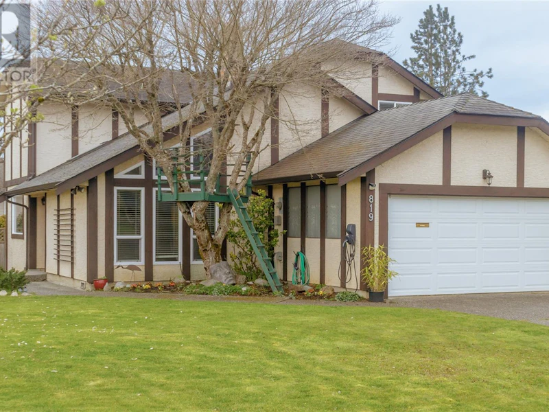 819 Pepin Place, Saanich BC V8Z 6P3