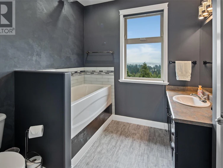 505 Outlook Place, Colwood, BC, V9C 3R9 - 35