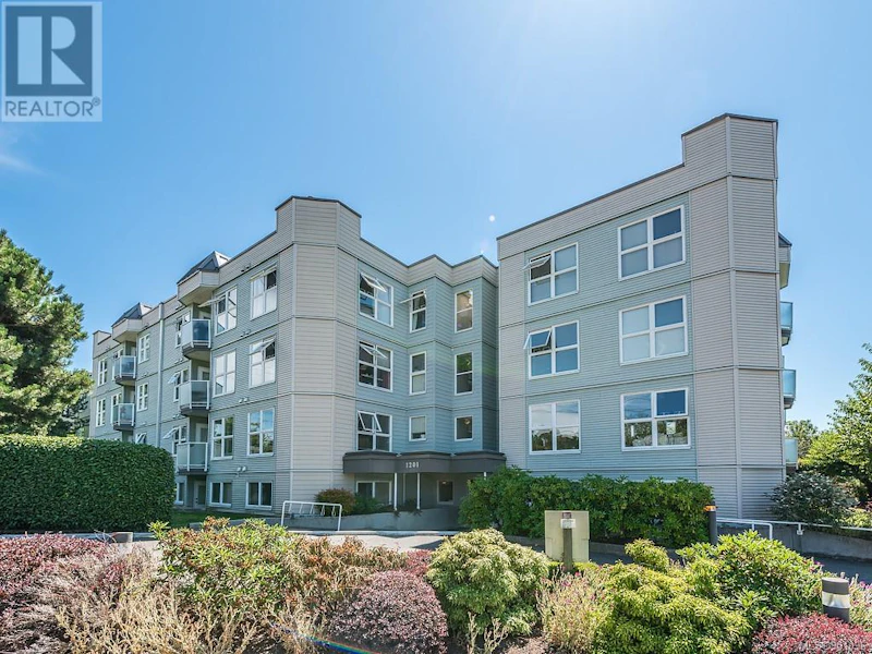 403 - 1201 Hillside Avenue, Victoria BC V8T 2B1