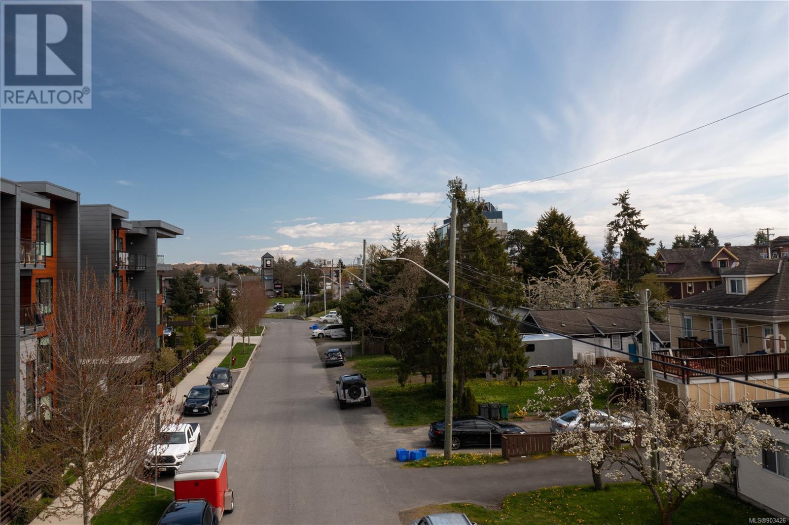 3804 Rowland Avenue, Saanich, BC, V8Z 1X7