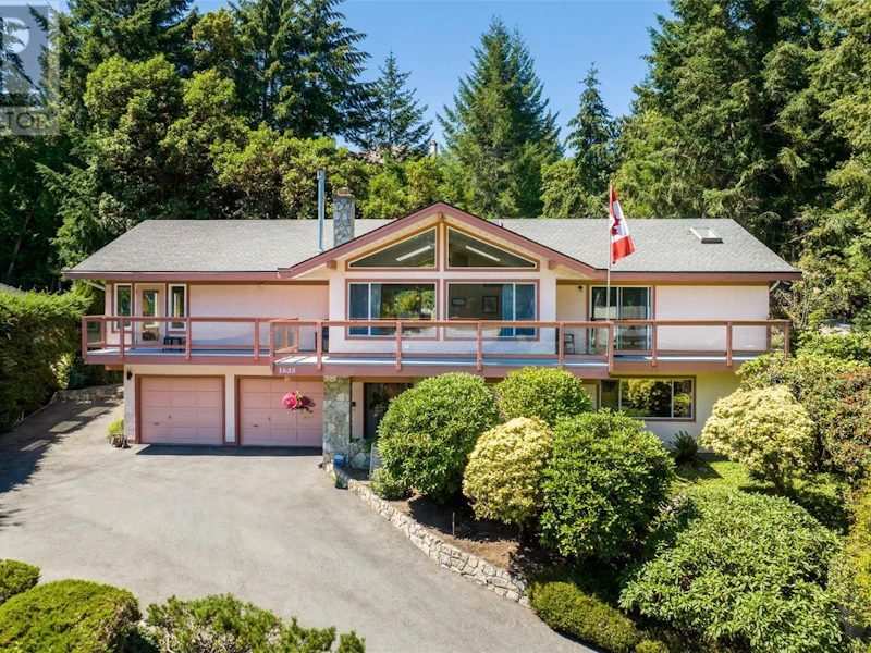 1635 Barrett Drive, North Saanich BC V8L 5A6