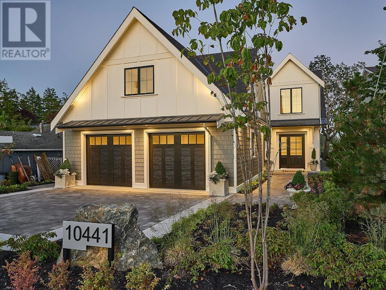 10441 Allbay Road, Sidney, BC, V8L 2N8