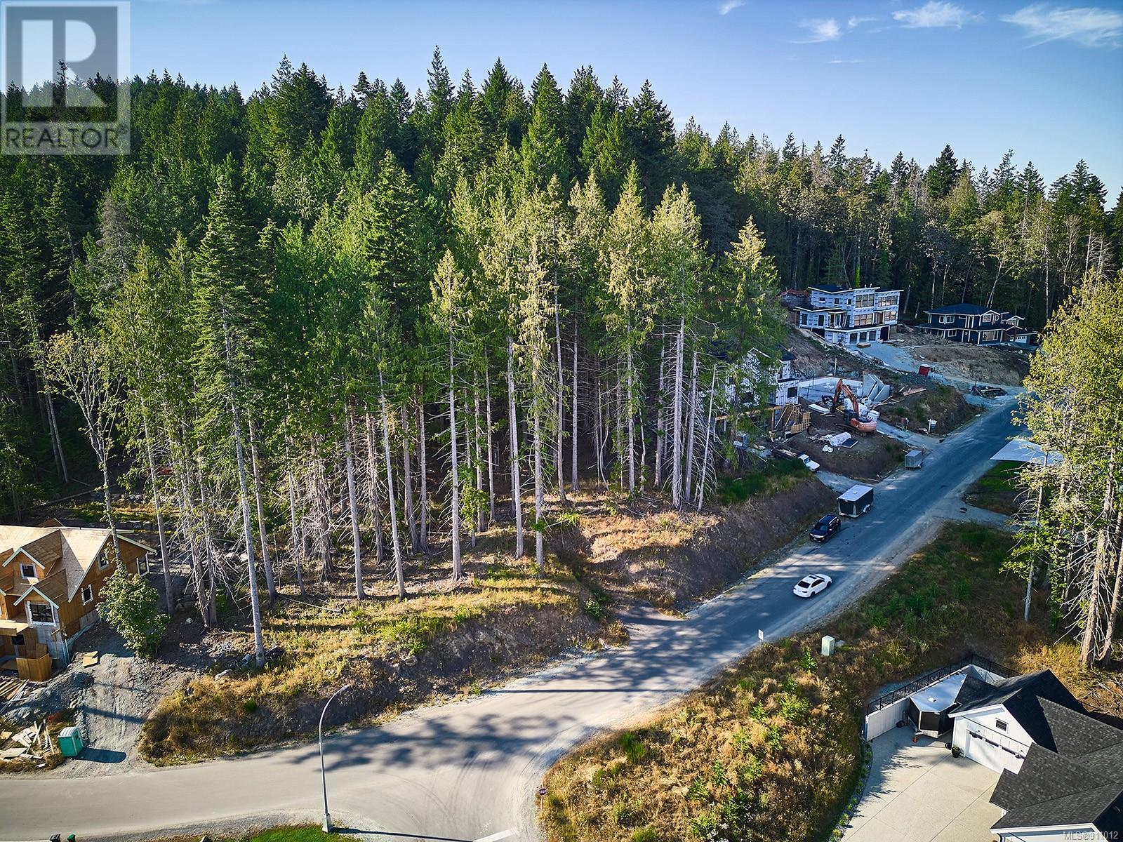 10880 Greenpark Drive, North Saanich, BC, V8L 5N5