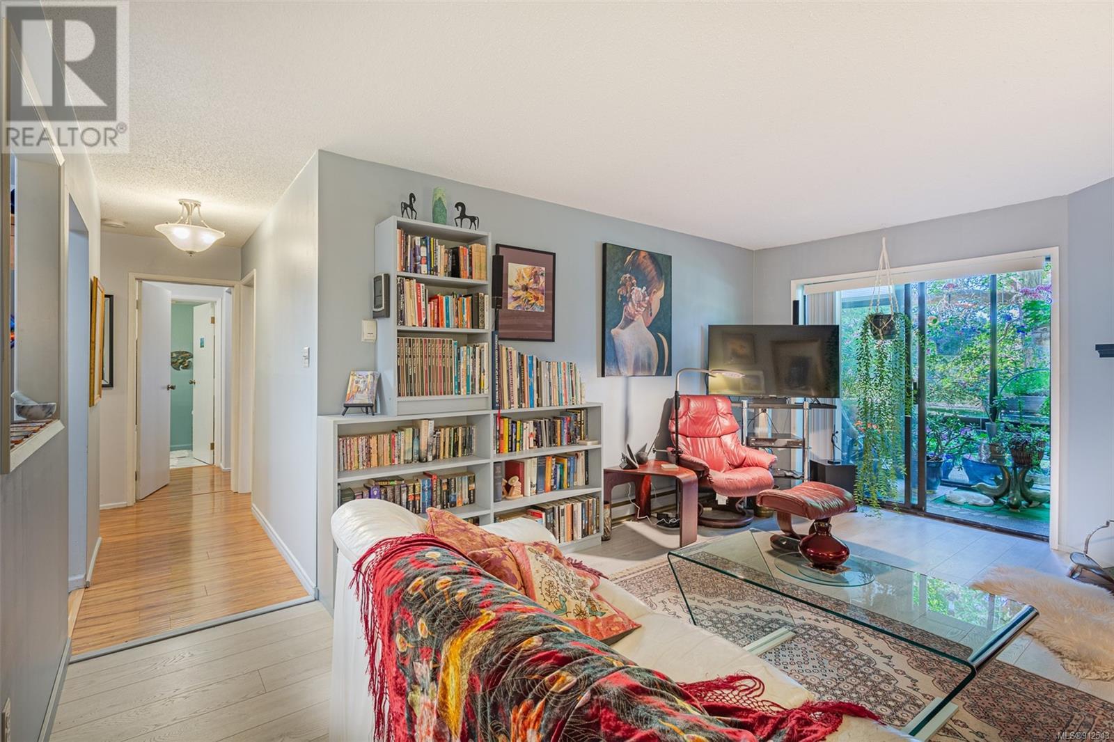 103-79 West Gorge Road, Saanich, BC, V9A 1L9