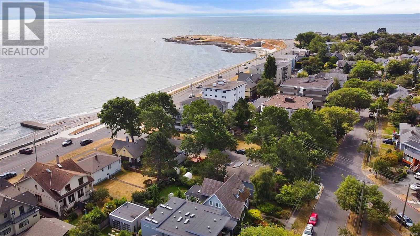 91 Eberts Street, Victoria, BC, V8S 5K4